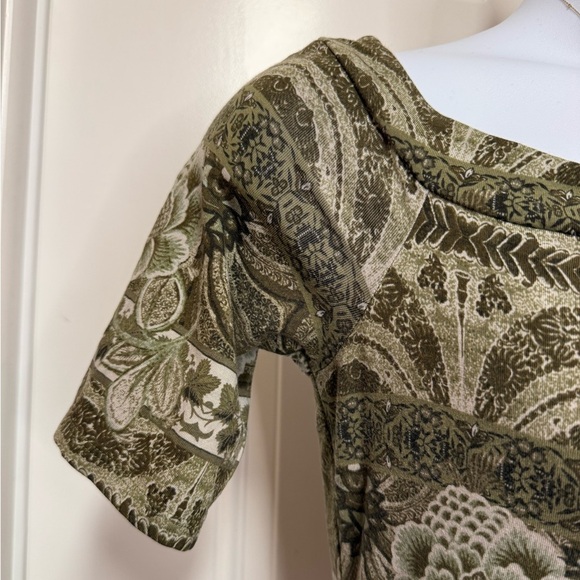 Guess Off Shoulder Dress KeyHole Front Short Sleeve Floral Olive Green Large - Picture 3 of 10